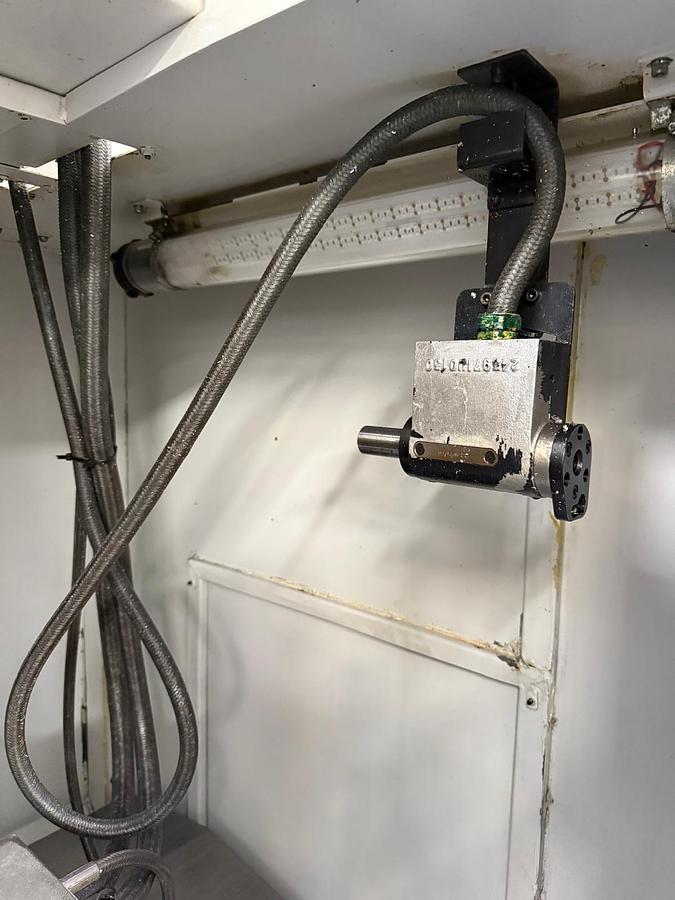 Usato 2004 MAZAK VCN 410A