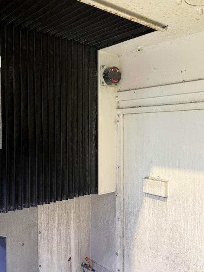 Usato Centro di lavoro verticale 5 assi Mazak CV 5 500