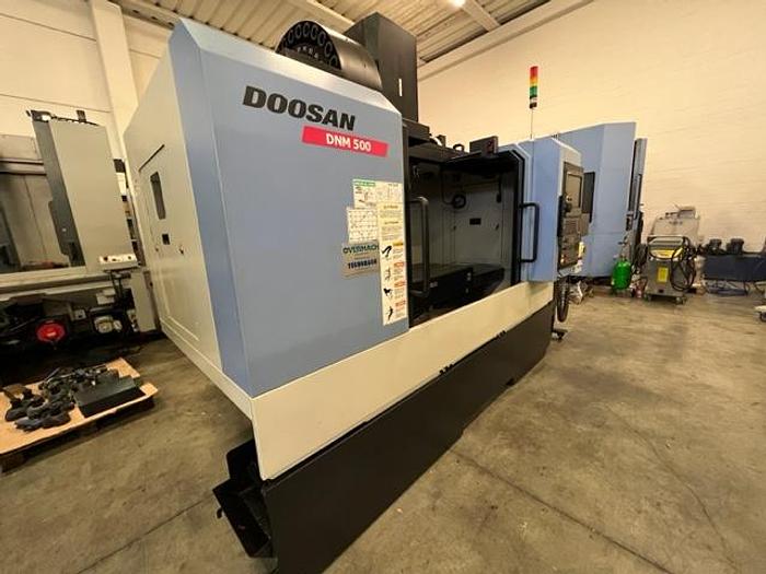 Usato 10/2012 DOOSAN DNM500 + 4° asse in continuo Comand