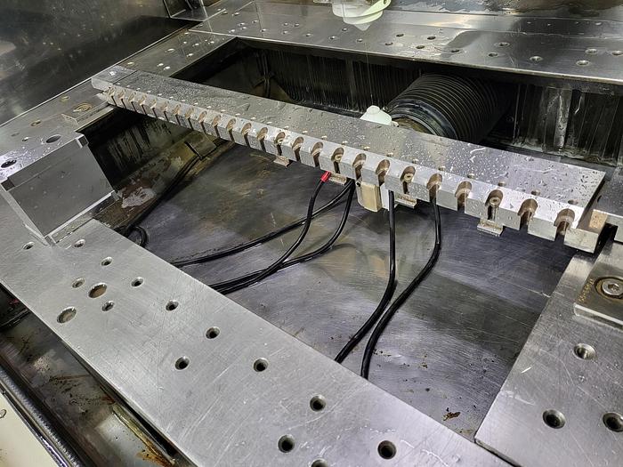 Usato Elettroerosione A Filo Fanuc robocut Alpha 1ID