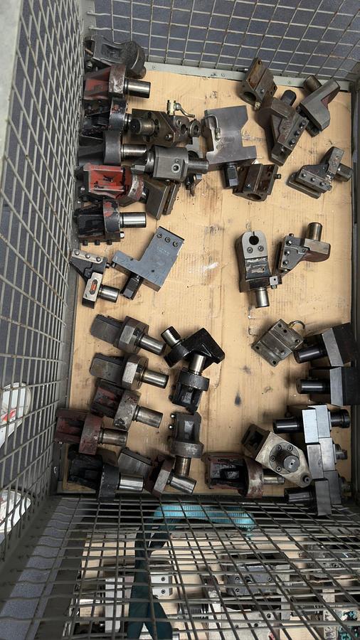 Usato Tornio usato Mazak Multiplex 6200 Y completo di GL 100 a vassoi