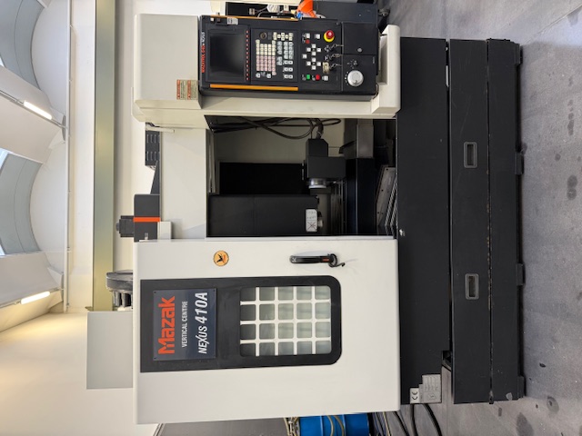 Usato CENTRO DI LAVORO VERTICALE MAZAK VCN 410A