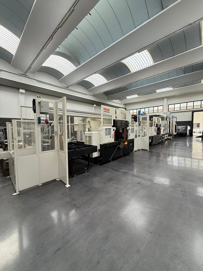 Usato Tornio usato Mazak Multiplex 6200 Y completo di GL 100 a vassoi