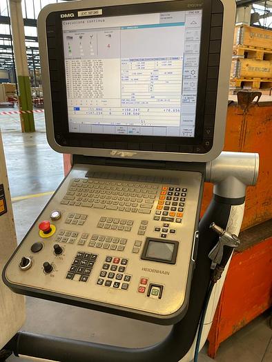 Usato Centro di lavoro verticale 5 assi