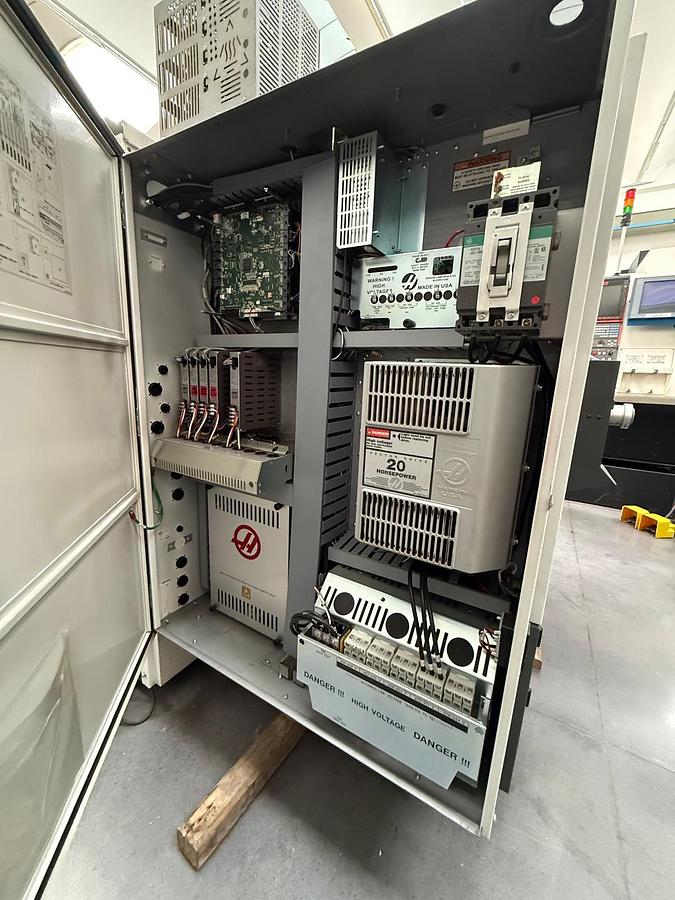 Usato TORNIO ORIZZONTALE USATO CNC HAAS ST - 10
