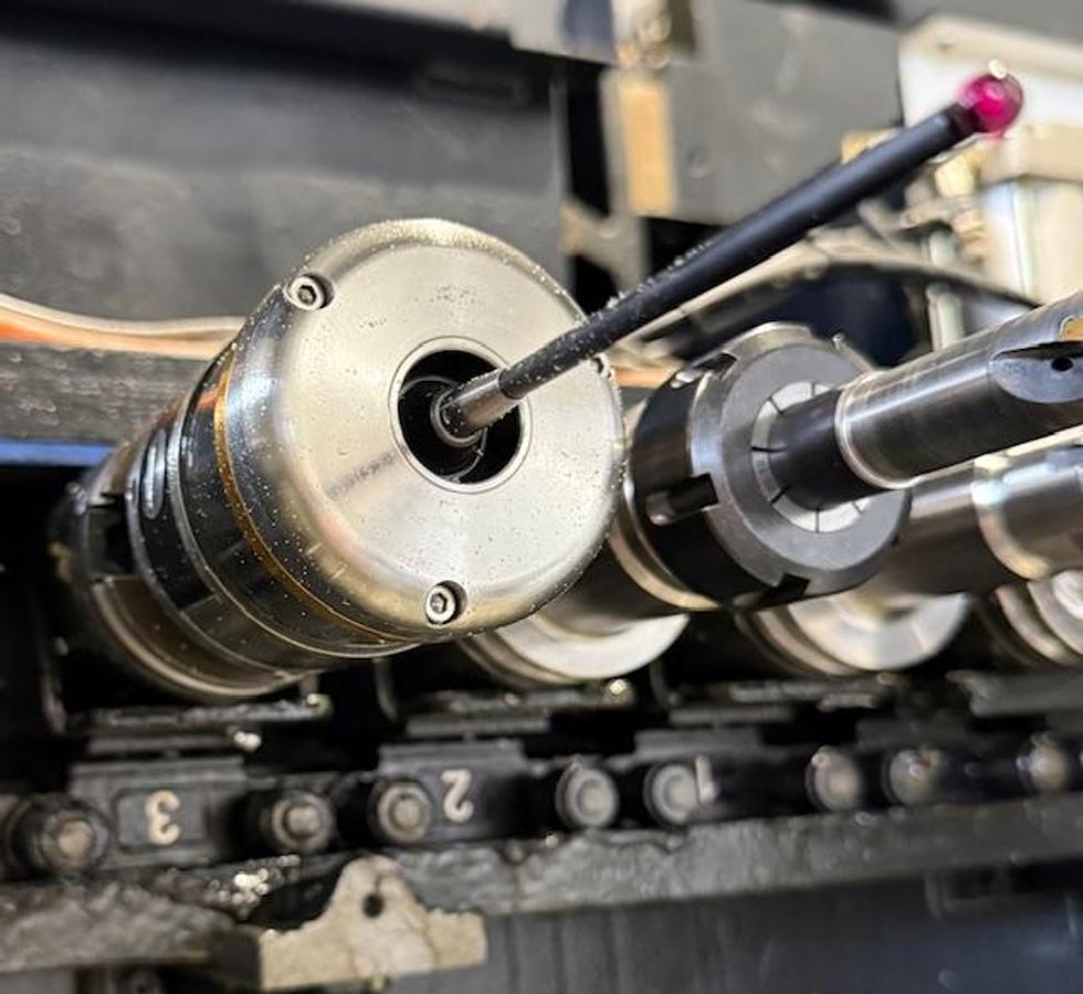 Usato Centro di lavoro verticale 5 assi Mazak CV 5 500