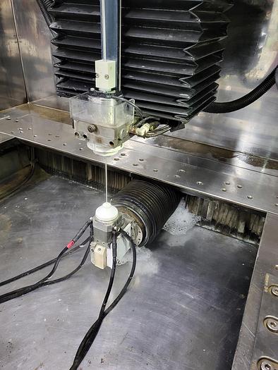 Usato Elettroerosione A Filo Fanuc robocut Alpha 1ID