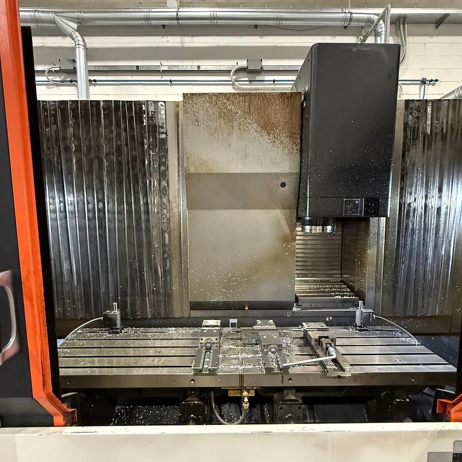 Usato CENTRO DI LAVORO MAZAK USATO VTC 530 