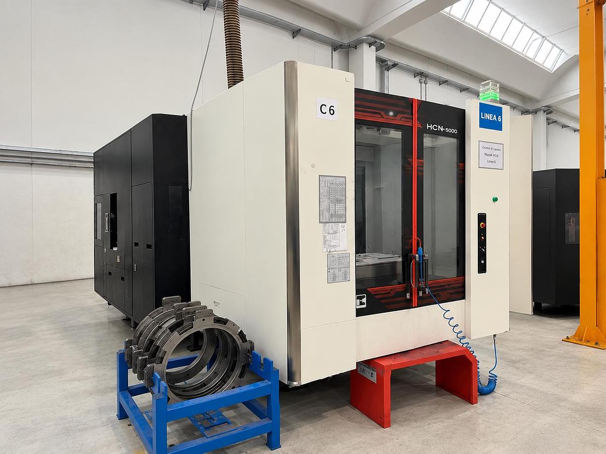 Usato CENTRO DI LAVORO ORIZZONTALE USATO MAZAK MOD. HCN-5000