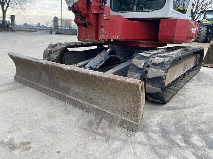 Usato 2012 TAKEUCHI TB153 FR