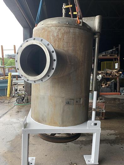 Used BLACK CLAWSON MODEL UV-500 PRESSURE SCREEN S/S 75HP