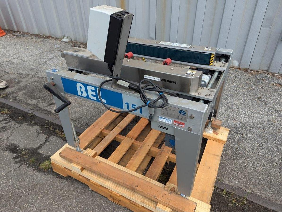 Used Wexxar BEL 151 Semi-Auto Bottom Only Sealer