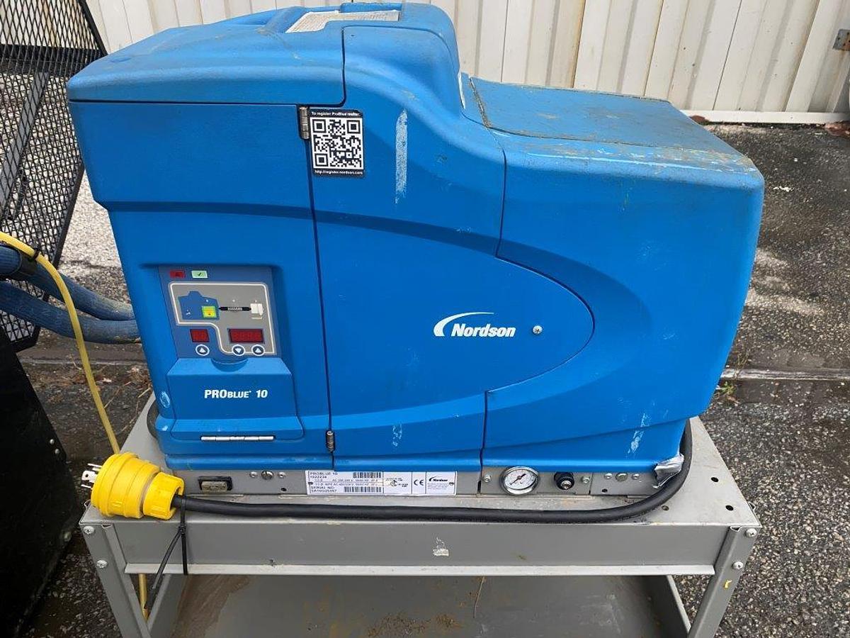 Used Plemons 3000200 Tray Former