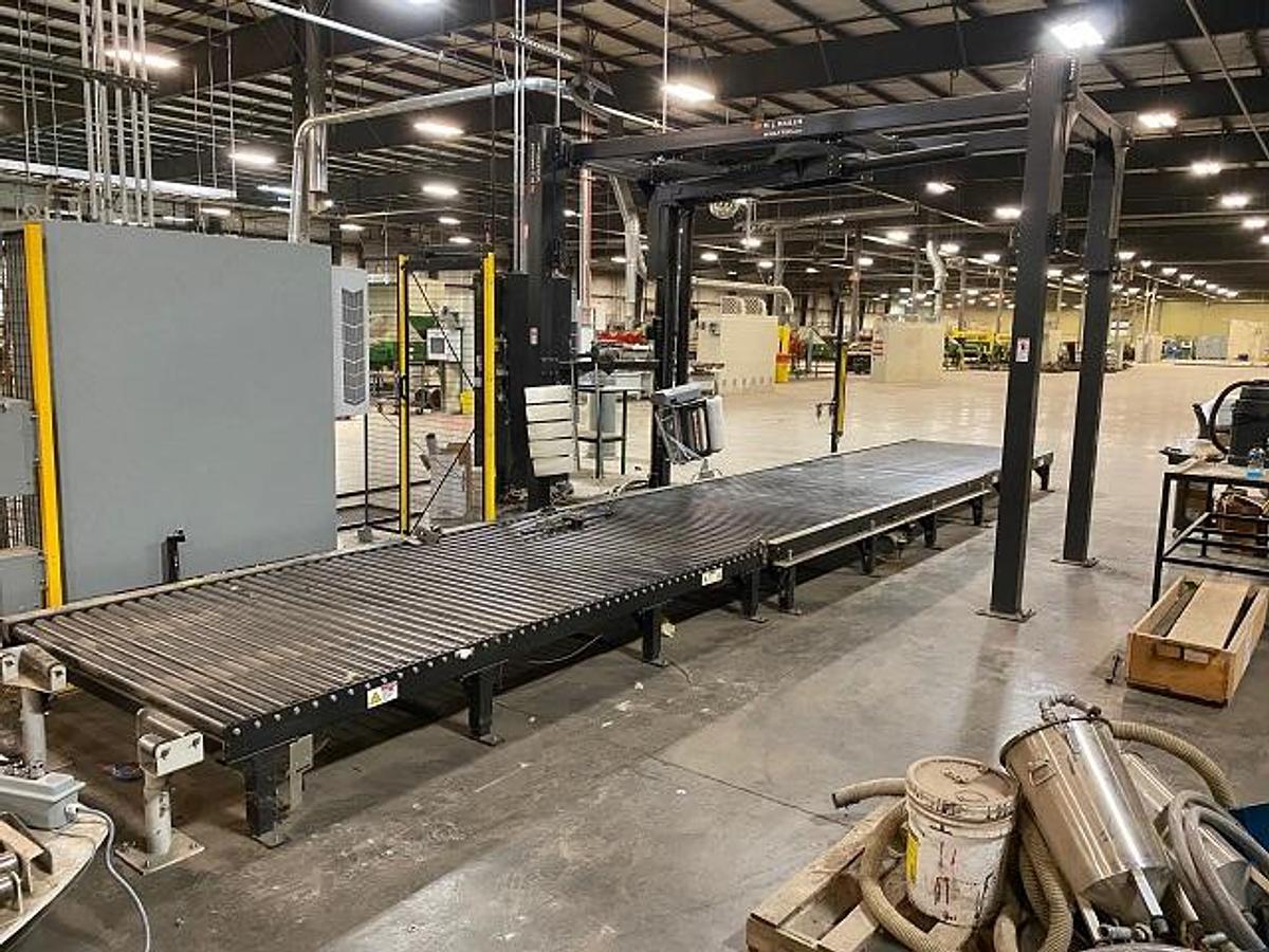 Used Wulftec Automatic Rotary Arm Stretch Wrapper