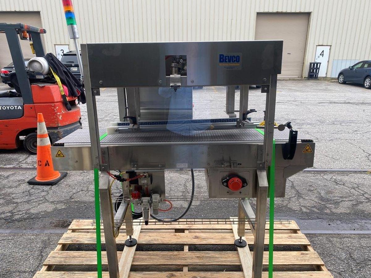 Used BEVCO M2-1 Product Laner / Conveyor