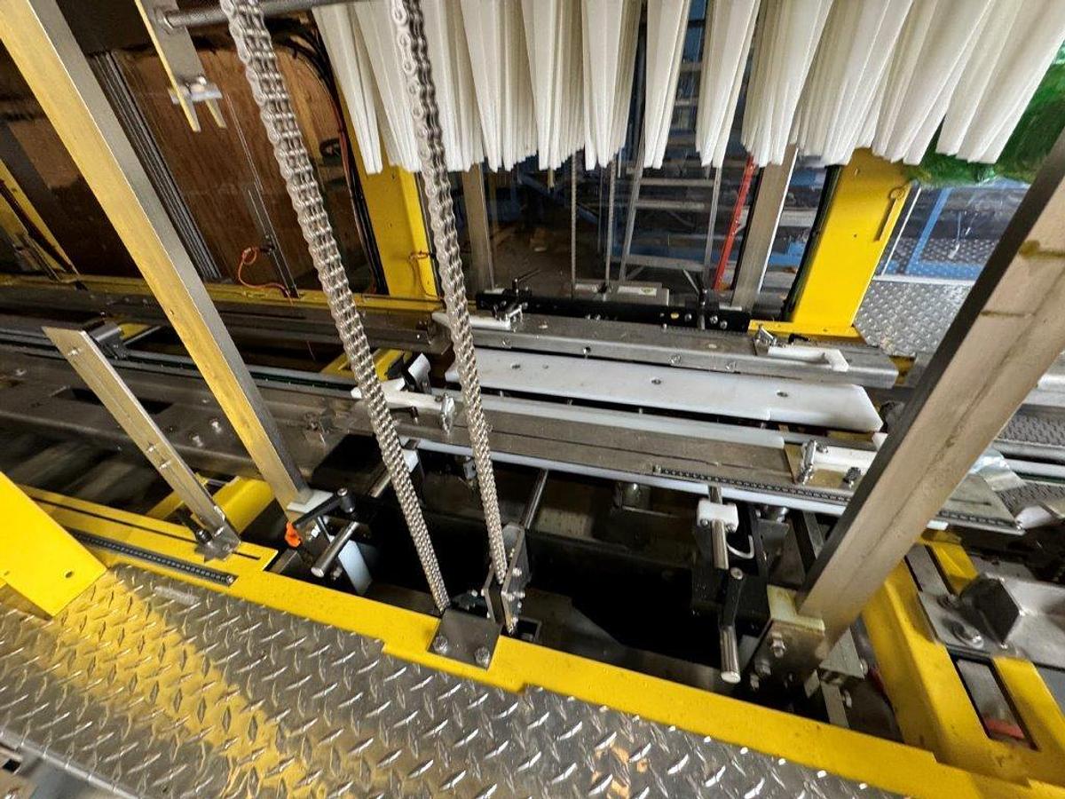 Used (Unused) Hartness 2800 Drop Packer / Case Packer