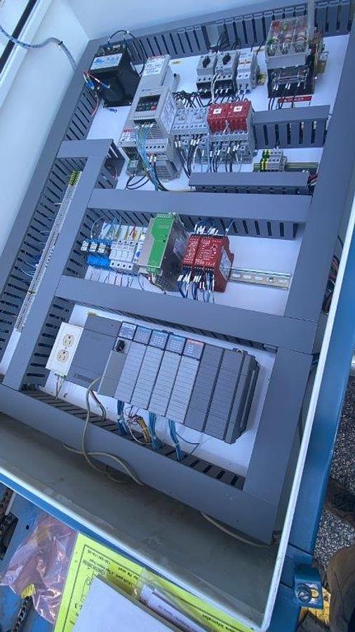 Used Pearson R235 Large Case Erector / Bottom Taper