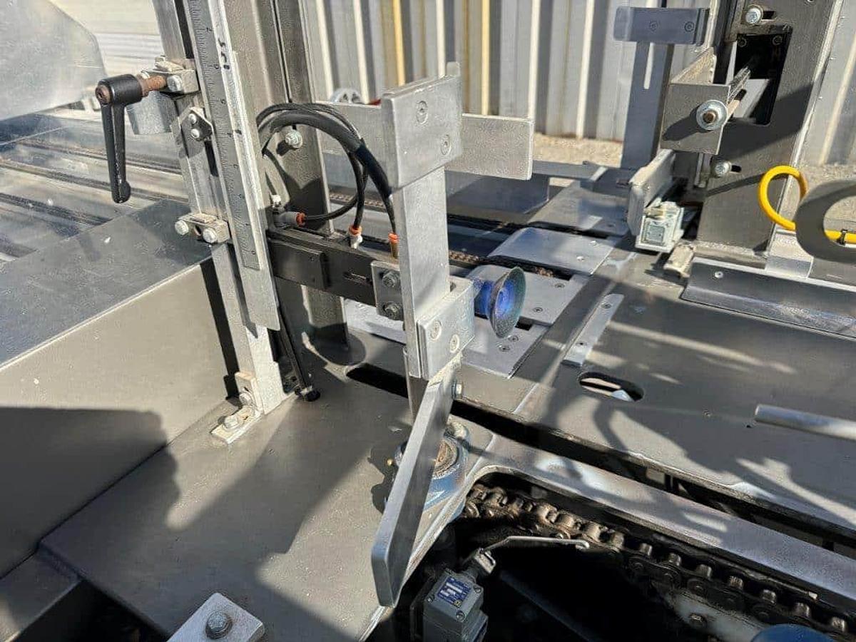 Used SPMC CE-900 Case Erector / Gluer