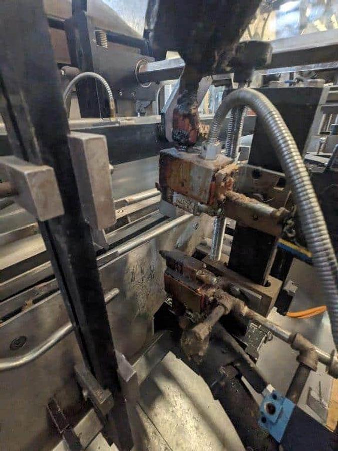 Used KHS BARTELT Formula 2000 Carton Erector