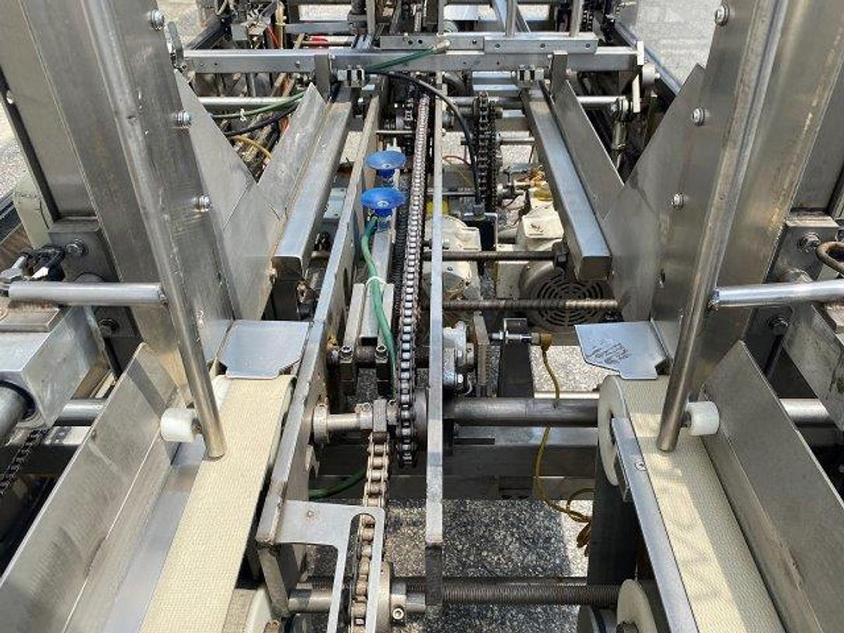 Used Wepackit 350E Case Erector / Taper