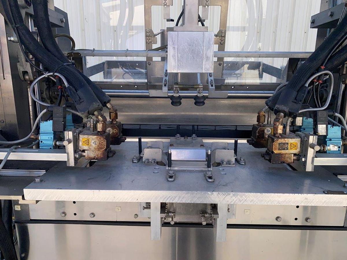 Used Bradman Lake HS 2/60 Tray Former