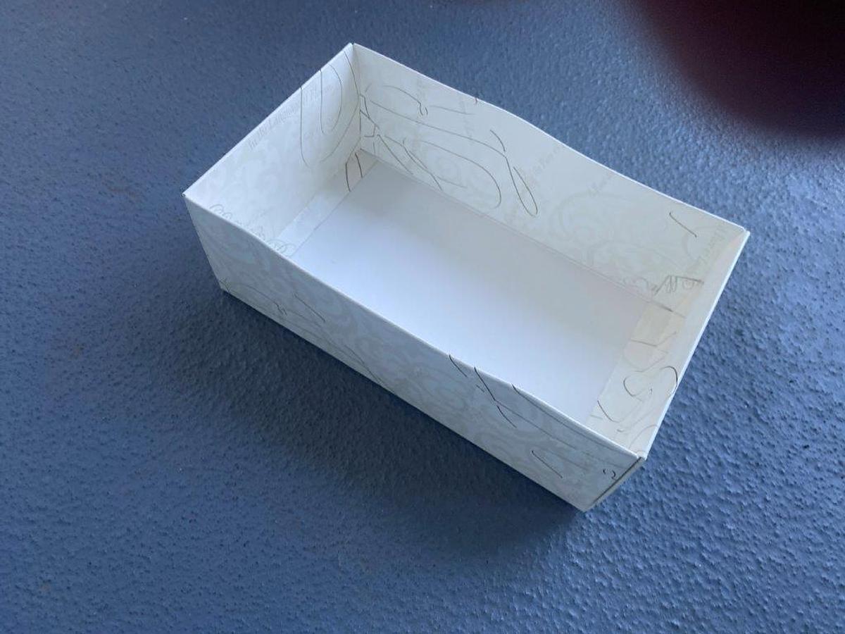 Used Econocorp Automatic Simplex Tray Former