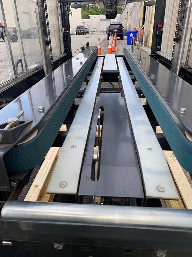 Used LOVESHAW Little David LD16ASB Case Sealer