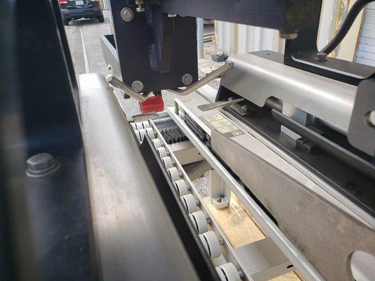 Used BEL 252 Automatic Case Sealer