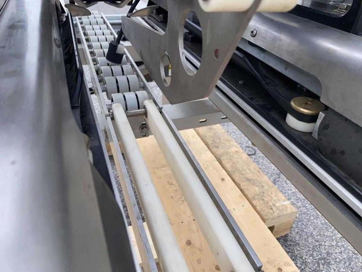 Used BEL 252 Automatic Case Sealer