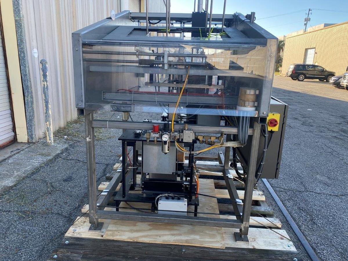 Used Econocorp Automatic Simplex Tray Former