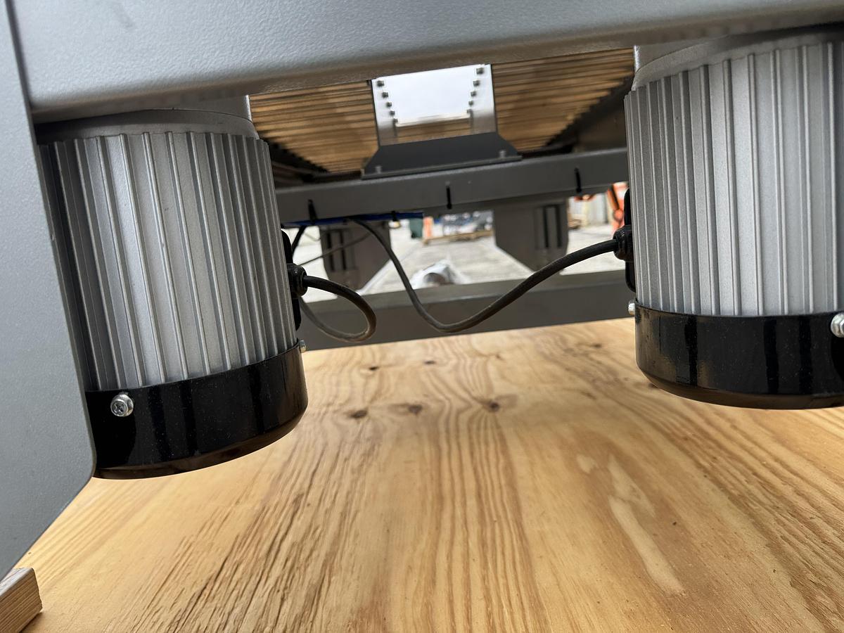 Used 2021 ENDFLEX-PAXIOM EZT-CS-C50 Case sealer