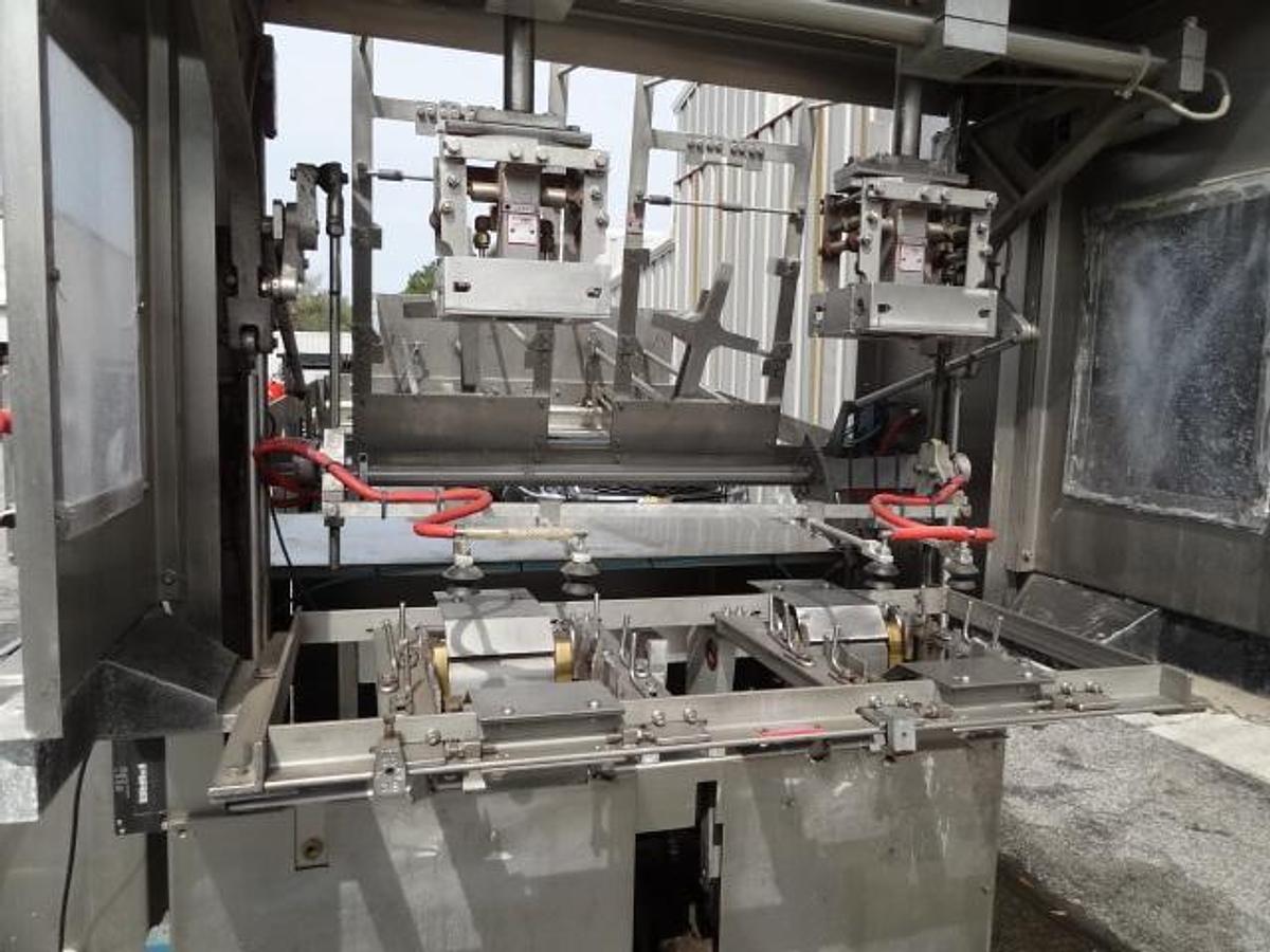 Used Bradman Lake XS2-60 Dual Mandrel Tray Former