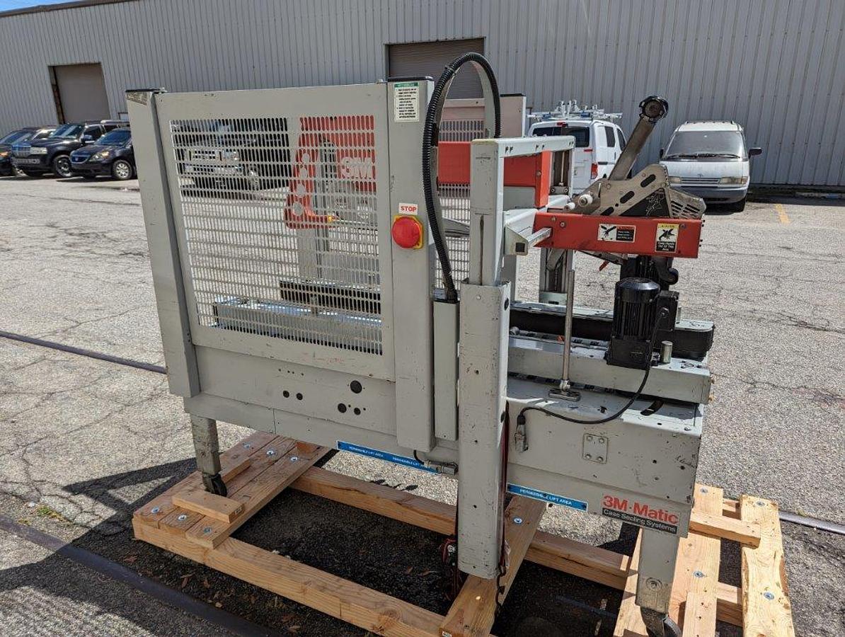 Used 3M 800AF Automatic Case Sealer