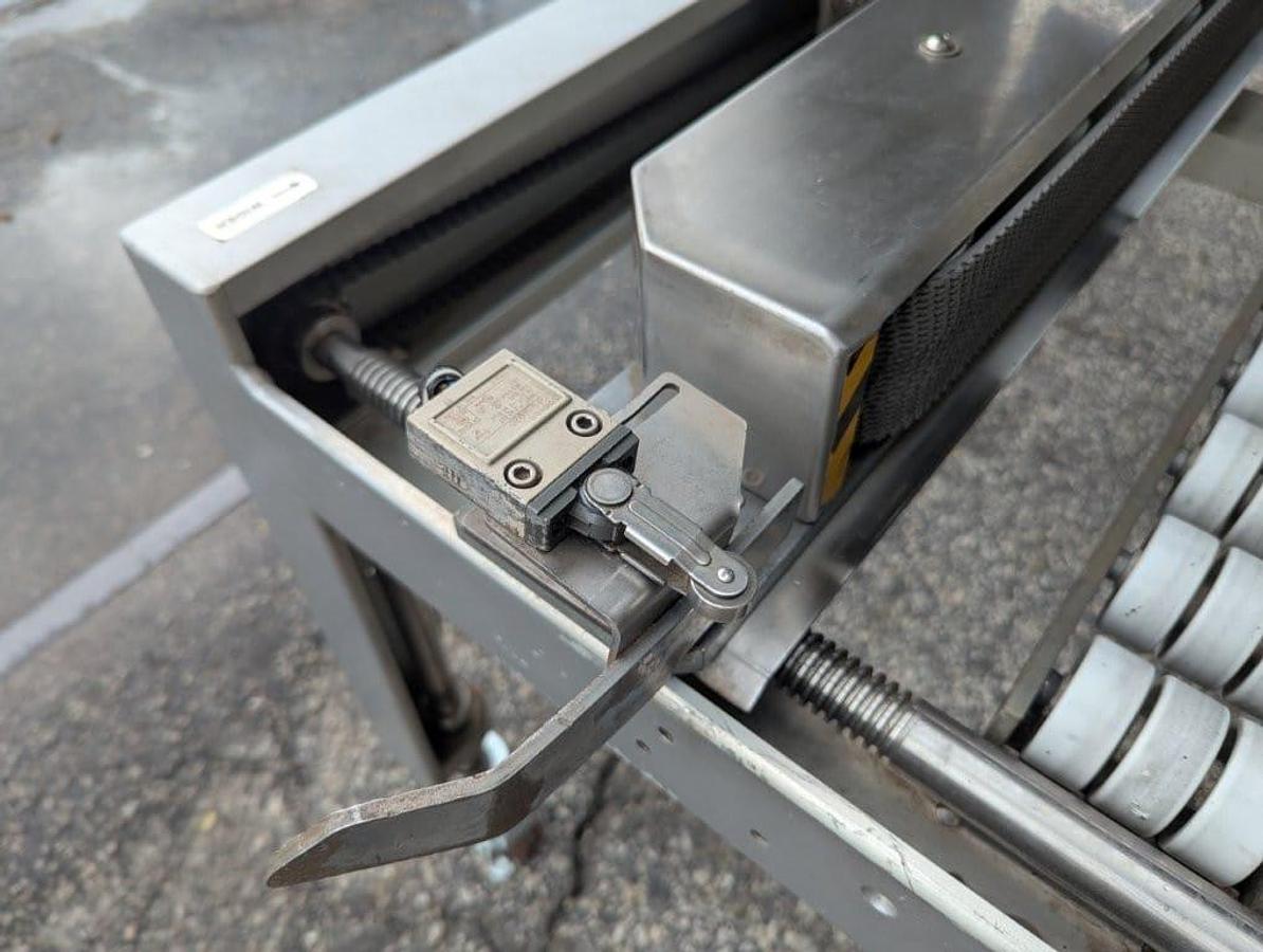 Used BEL 250 Automatic Case Sealer (Tape)