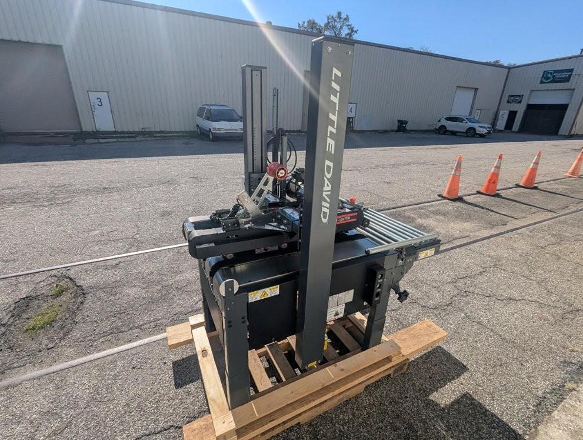 Used LOVESHAW Little David LDX-RTB Semi-Auto Random Case Sealer