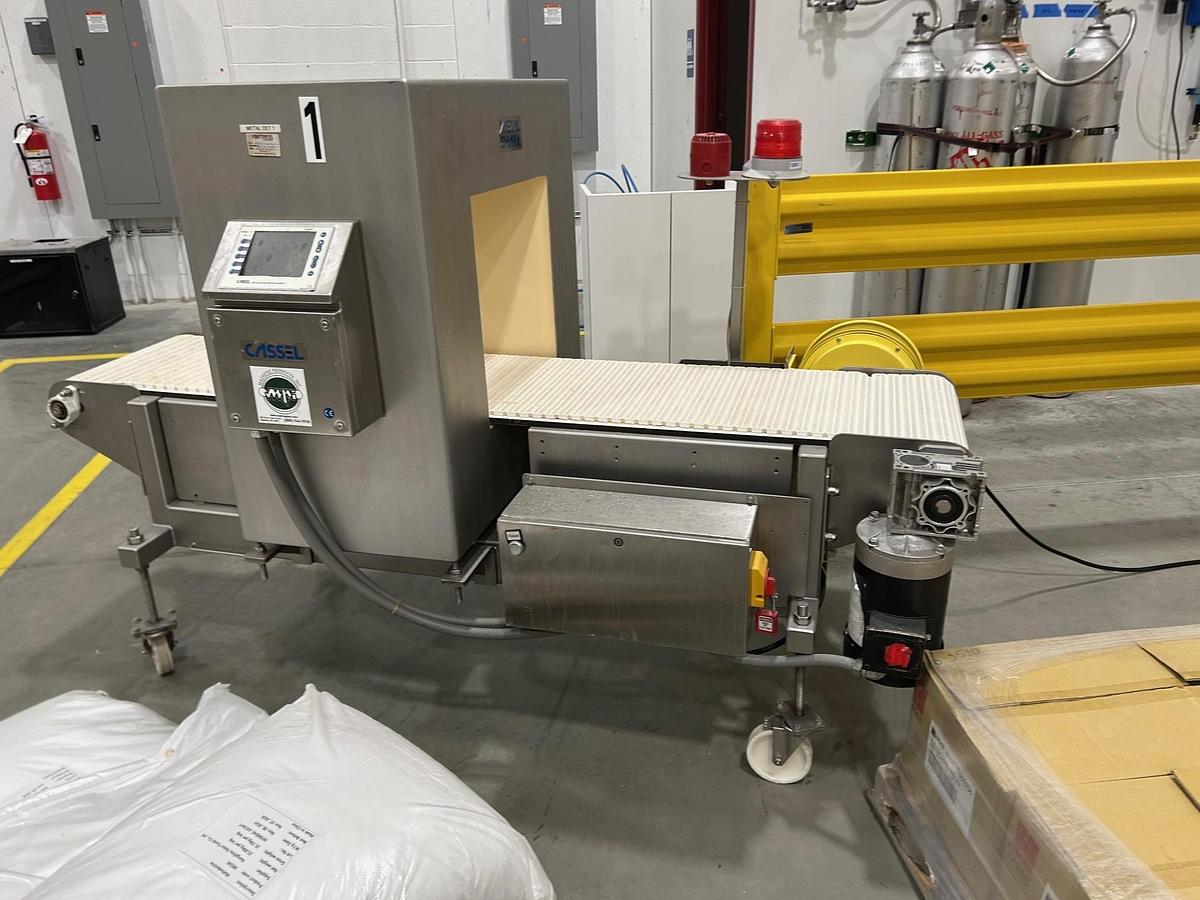 Used 2019 CASSELL METAL DETECTOR SHARK 2