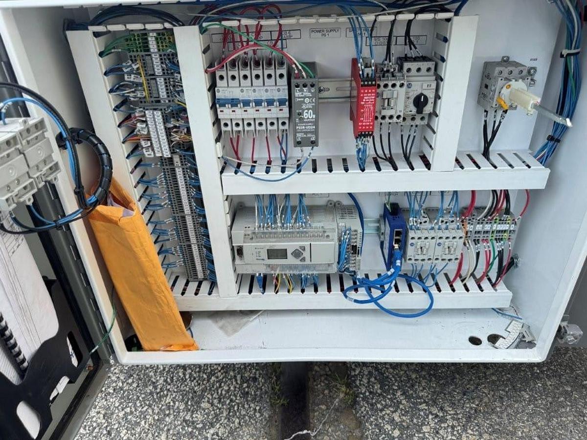 Used WestRock 4410 Tray Former (2 of 2)