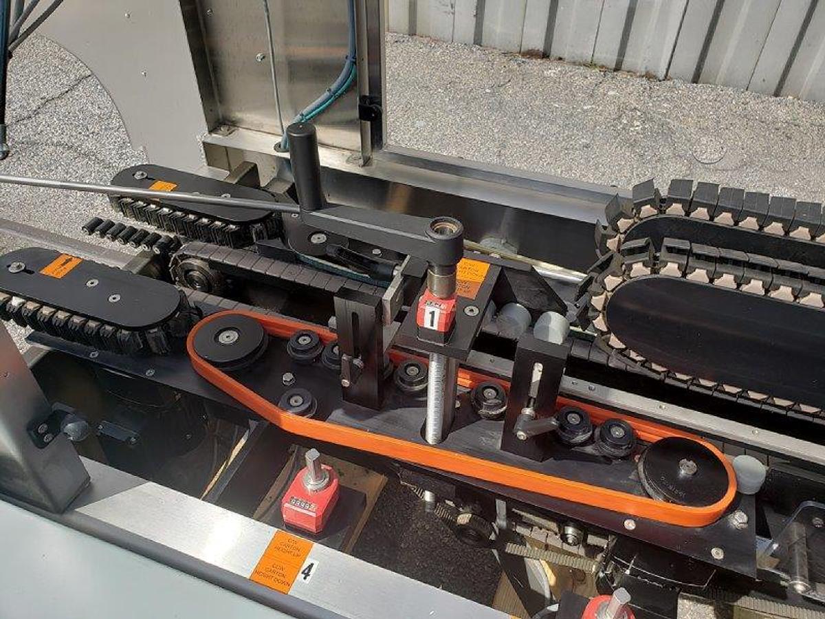 Used Bradman Lake RA60 Tri-Seal Carton Closer
