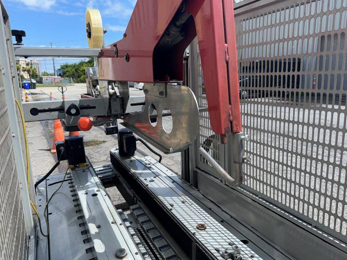 Used 3M 120AF Automatic Case Sealer