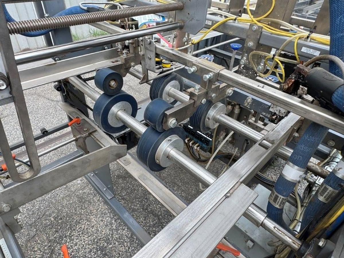 Used WestRock 4410 Tray Former (1 of 2)