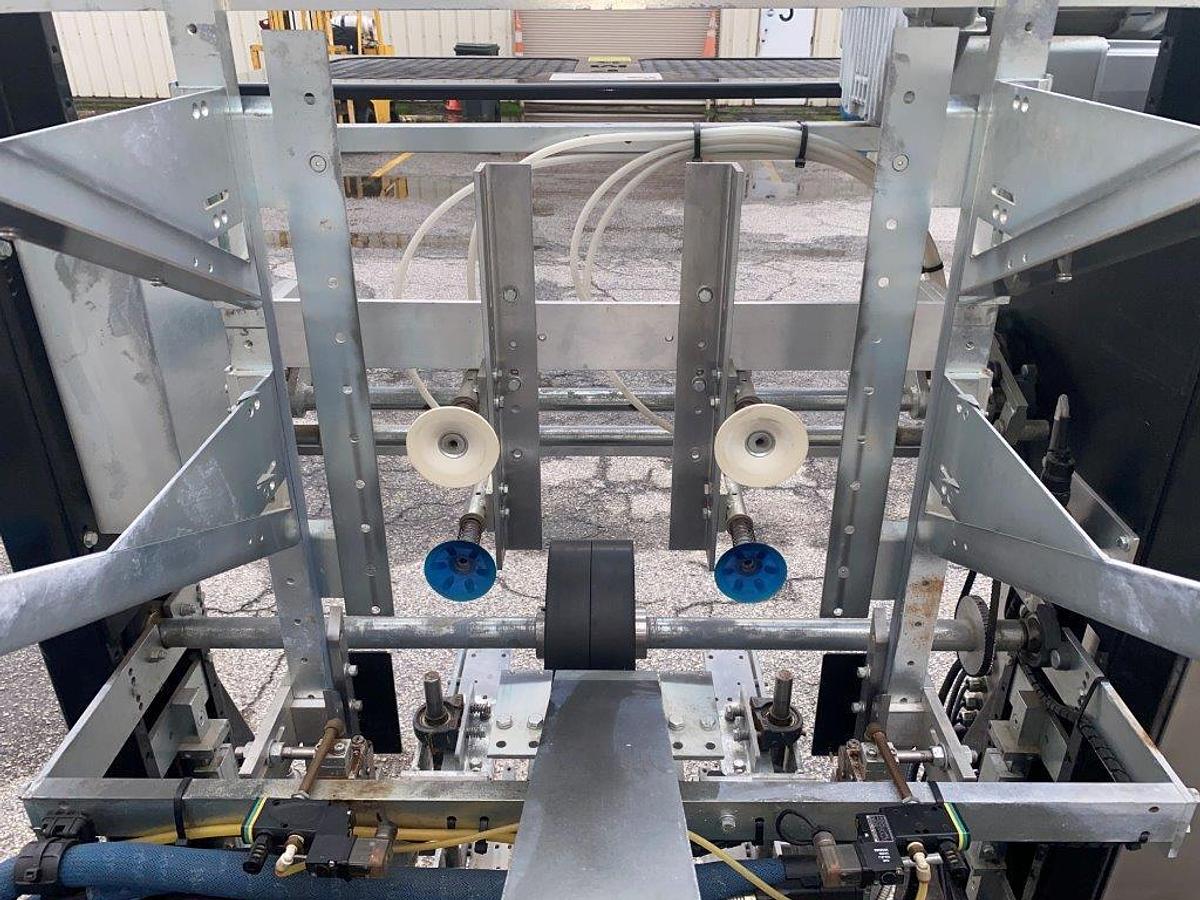 Used Plemons 3000200 Tray Former