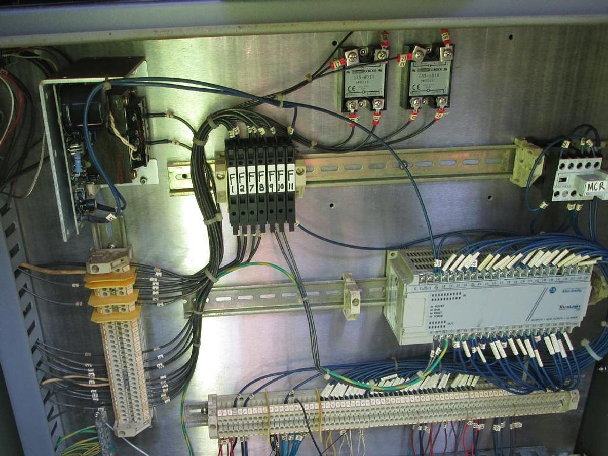 Used Econocorp E-2000 Hand-Load Cartoner with Glue Seal