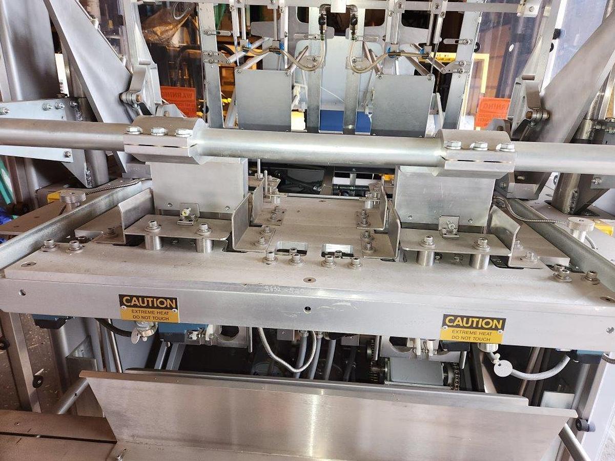 Used ADCO AF25-2-EC Dual-Mandrel Carton Former