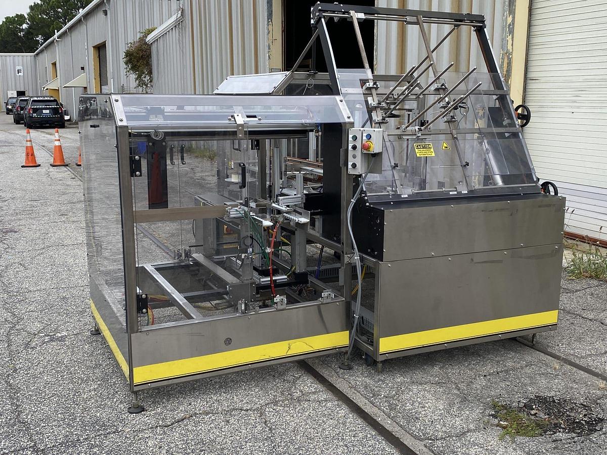 Used Econocorp Horizontal Load Case Packer