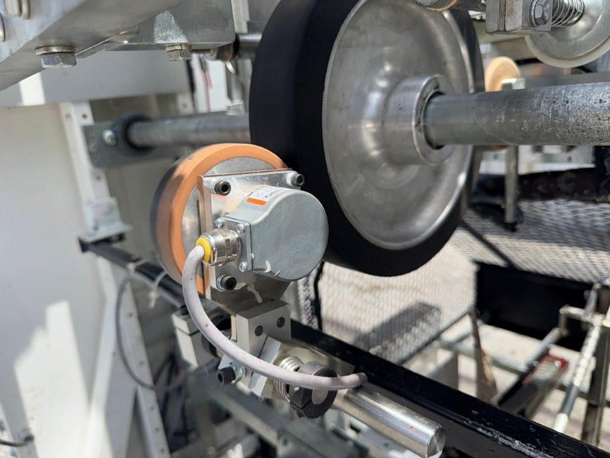 Used SWF 1T4 Tray Former