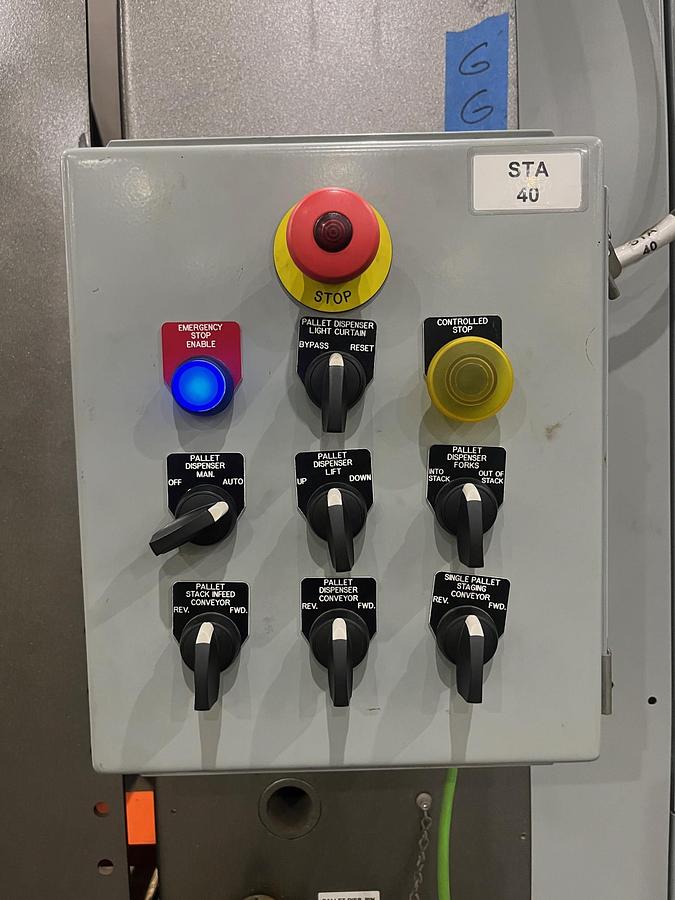 Used 2018 Columbia FL3000 low level palletizer