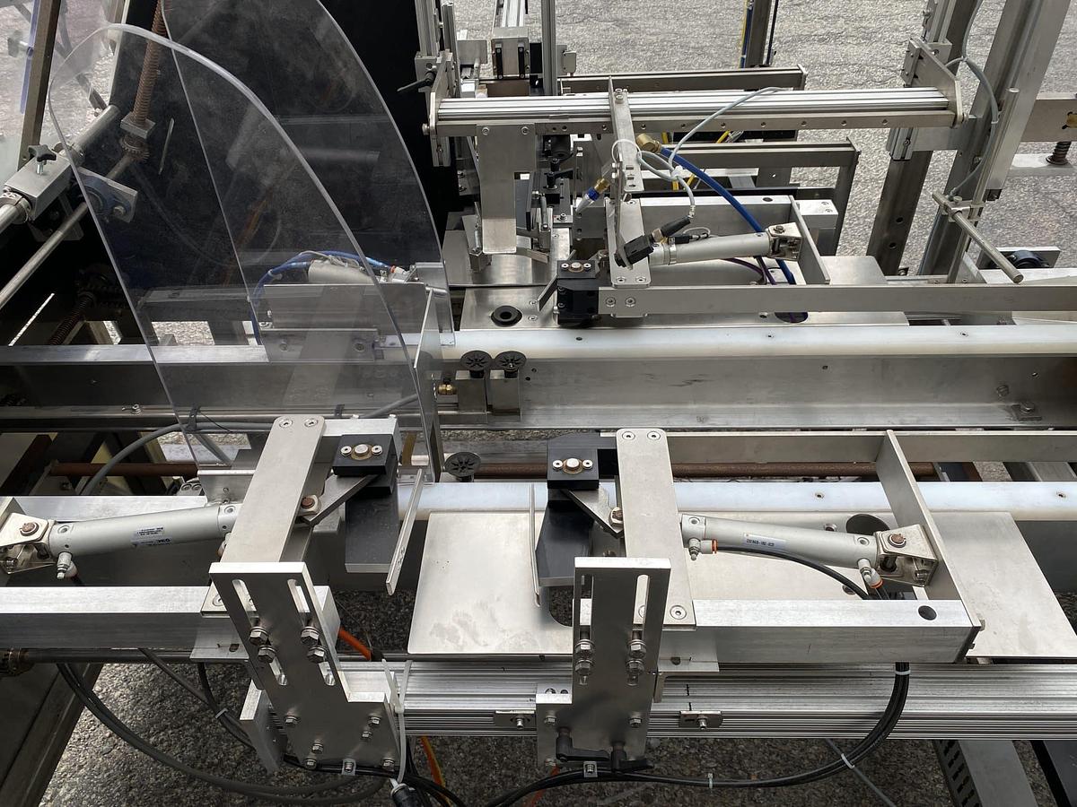 Used Econocorp Horizontal Load Case Packer