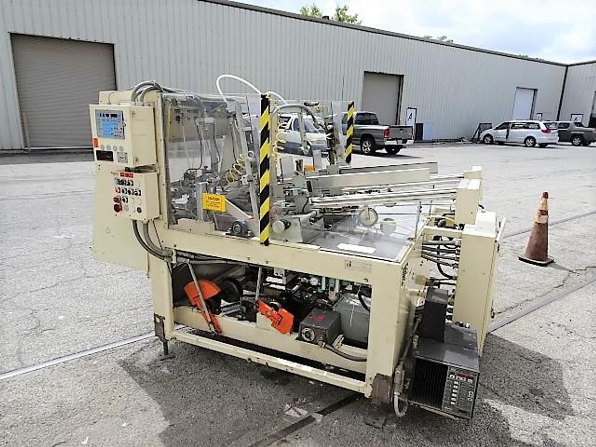 Used Delkor 752 Dual-Mandrel Tray Former