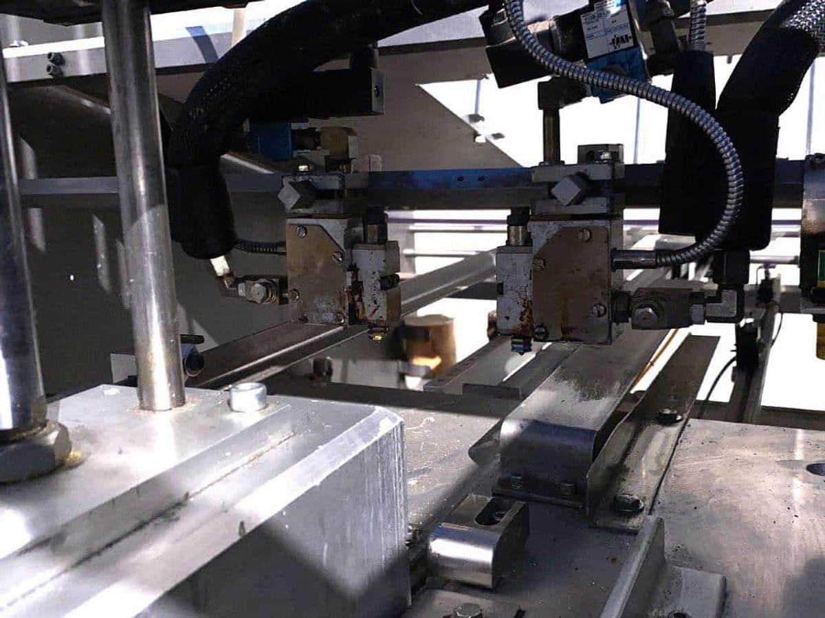 Used Econocorp Automatic Tray Former w/ Nordson