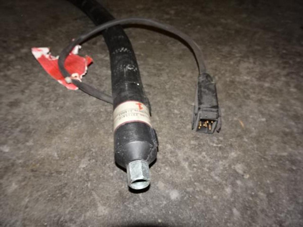 Used ITW Dynatec Challenger 8′ Glue Hose